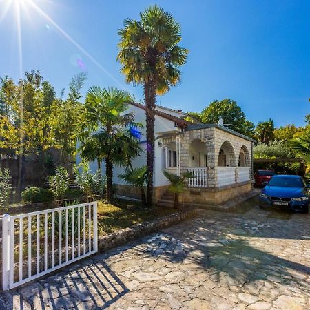 Stipancic Apartment Malinska Bagian luar foto