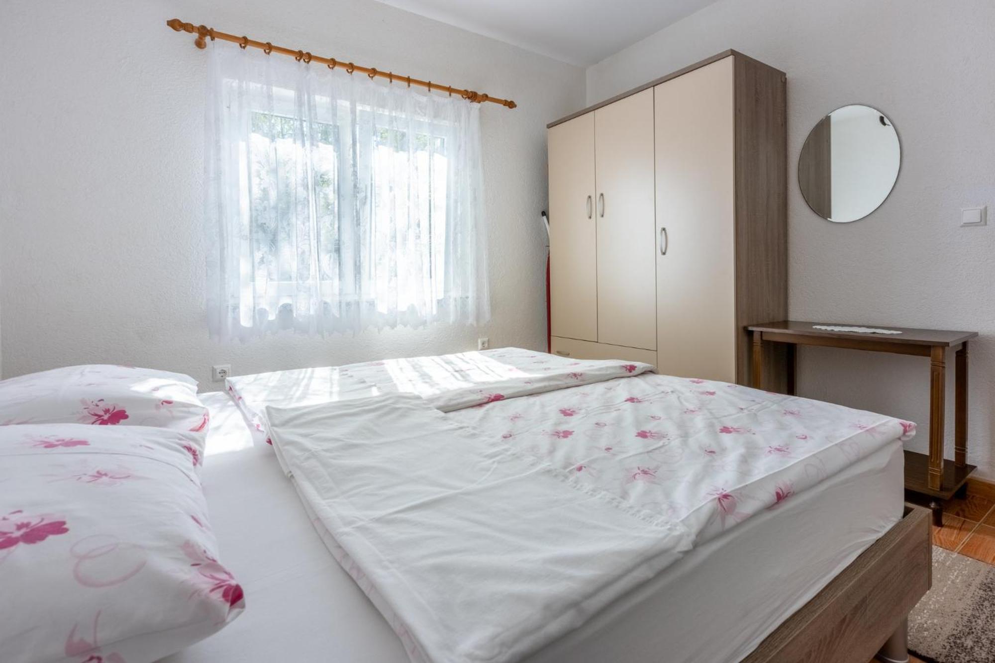 Stipancic Apartment Malinska Bagian luar foto