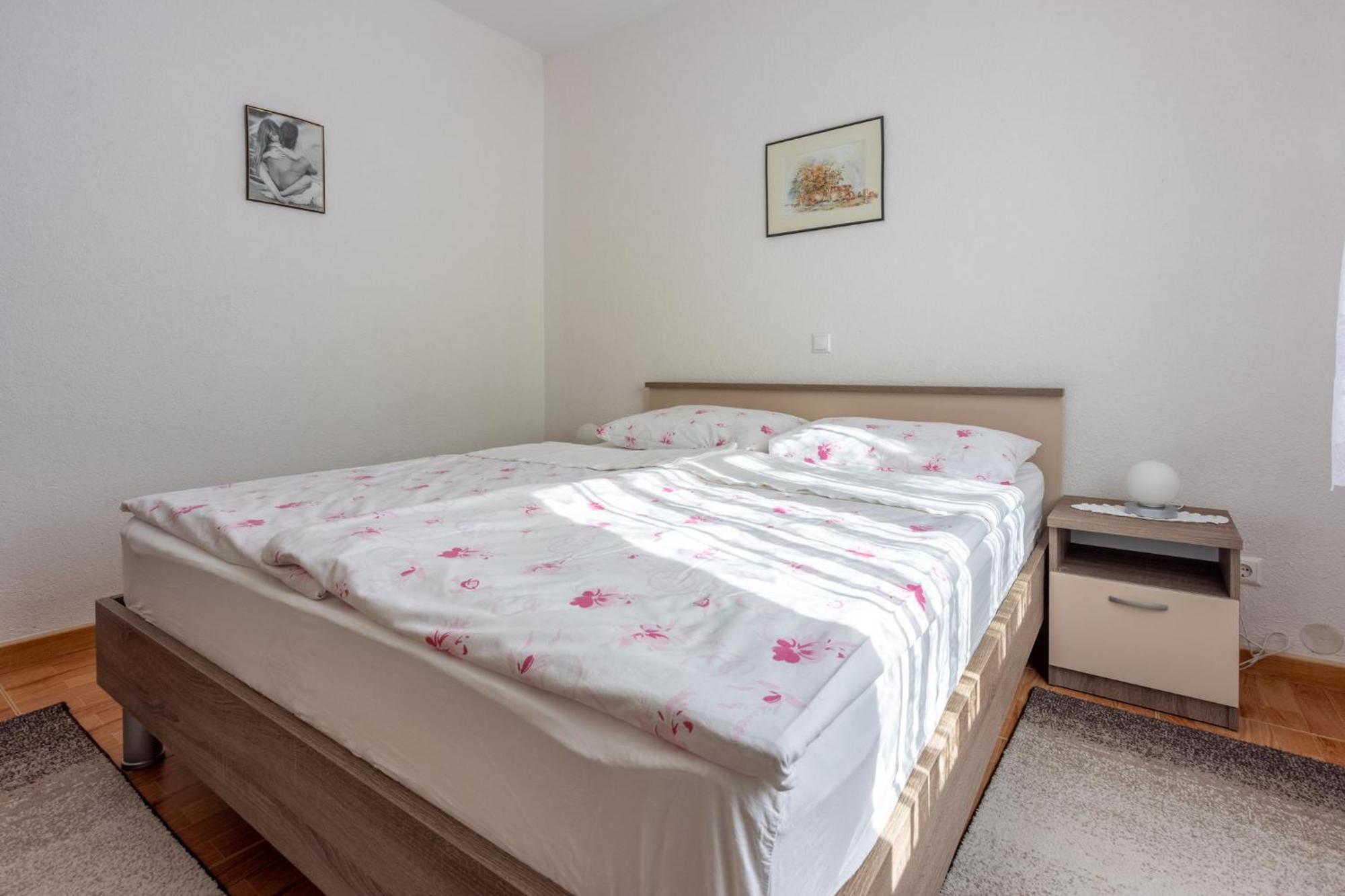 Stipancic Apartment Malinska Bagian luar foto
