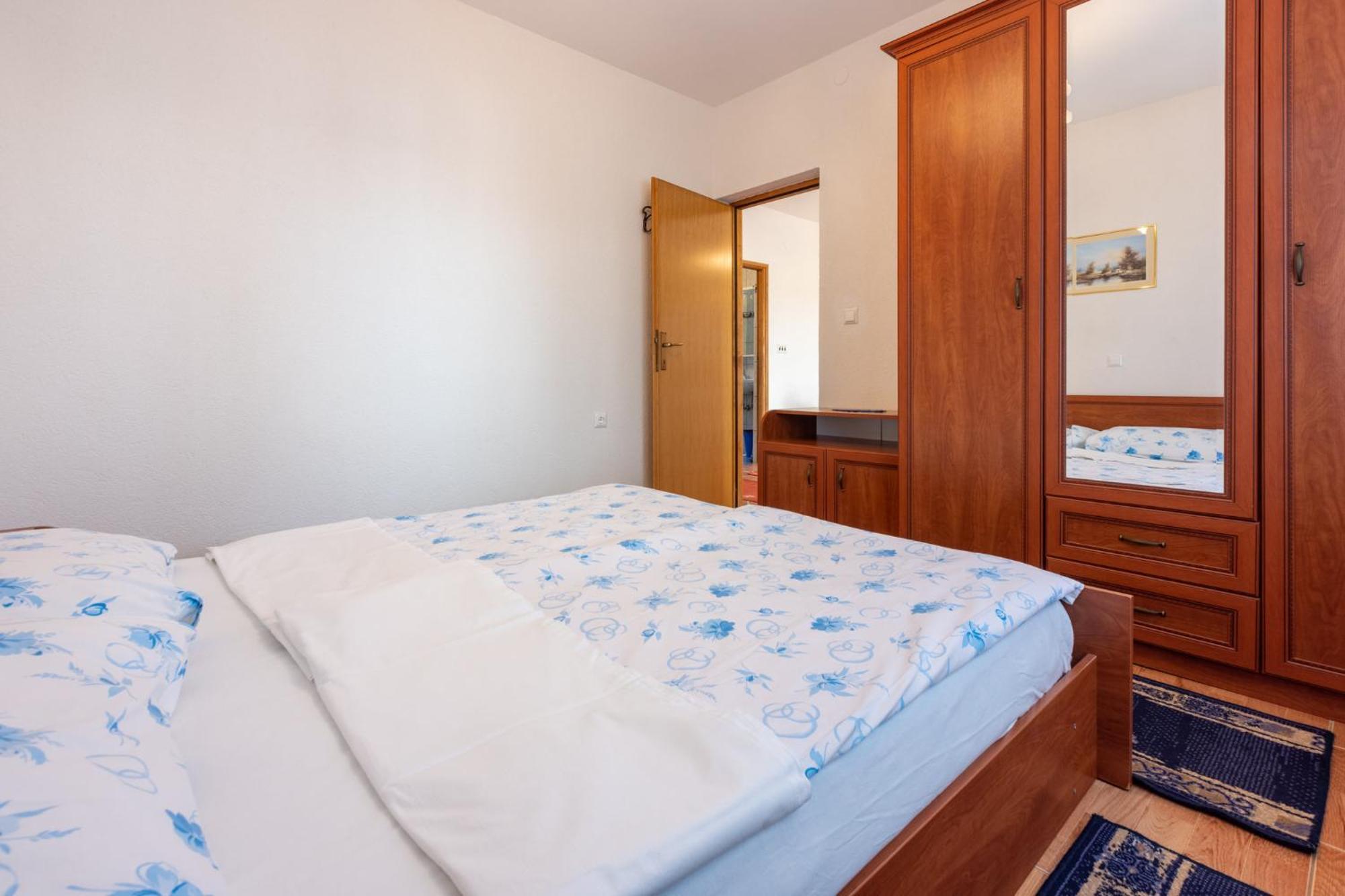 Stipancic Apartment Malinska Bagian luar foto